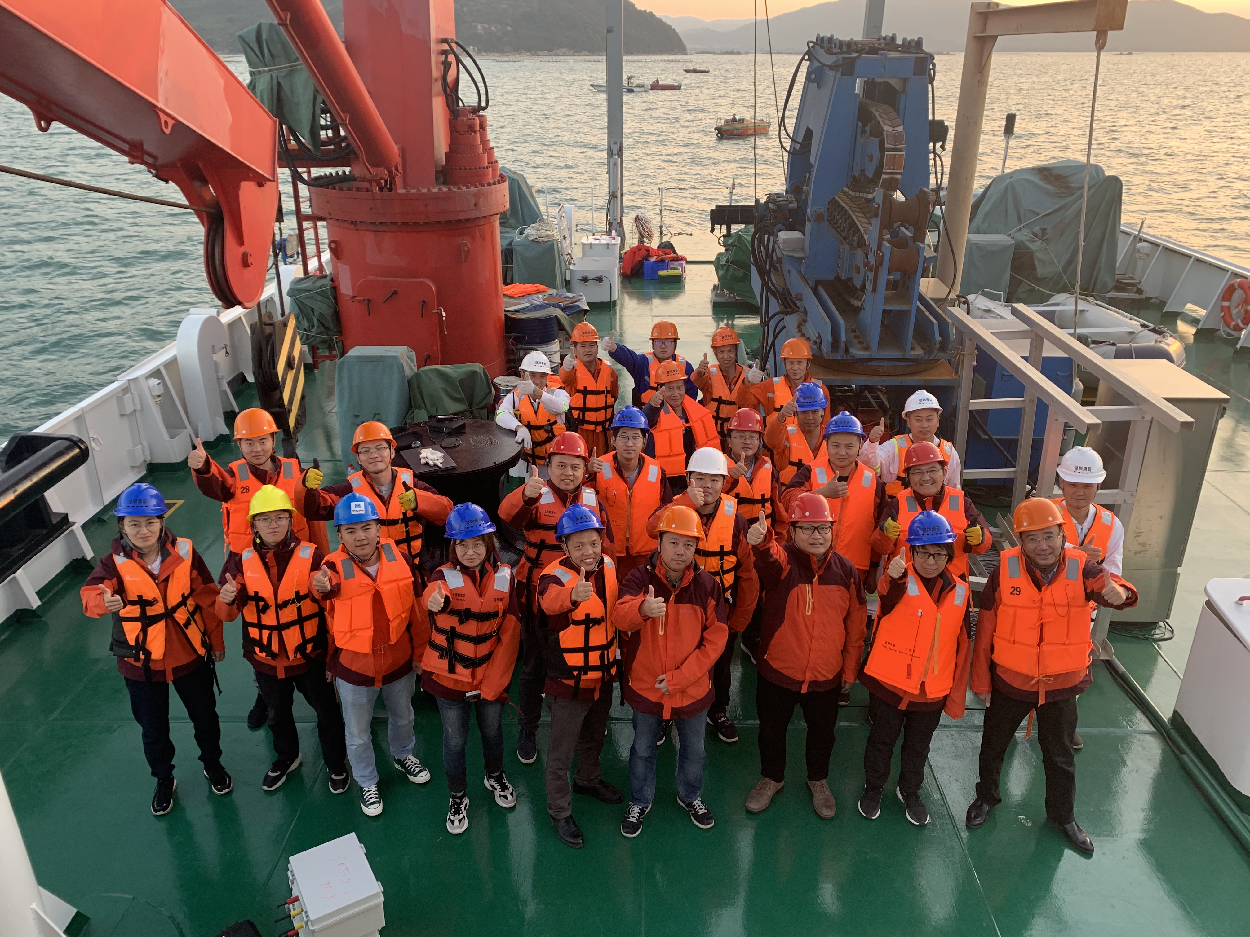 研發團隊(圖1) 研發團隊(圖1)